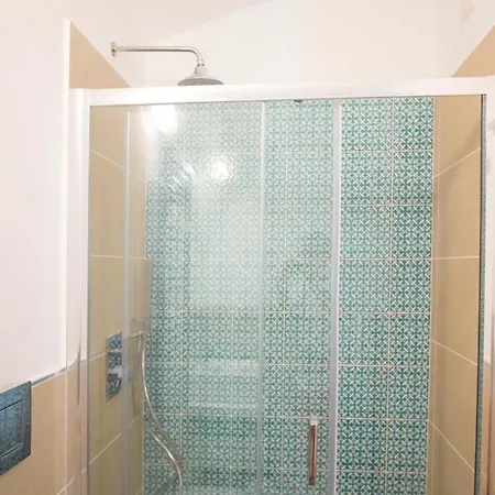 My Exclusive Italy - Spacious With 4 Rooms, Pool, Solarium & Garden Villa