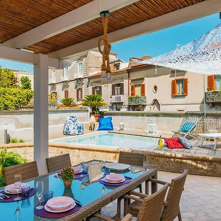 My Exclusive Italy - Spacious With 4 Rooms, Pool, Solarium & Garden Villa *